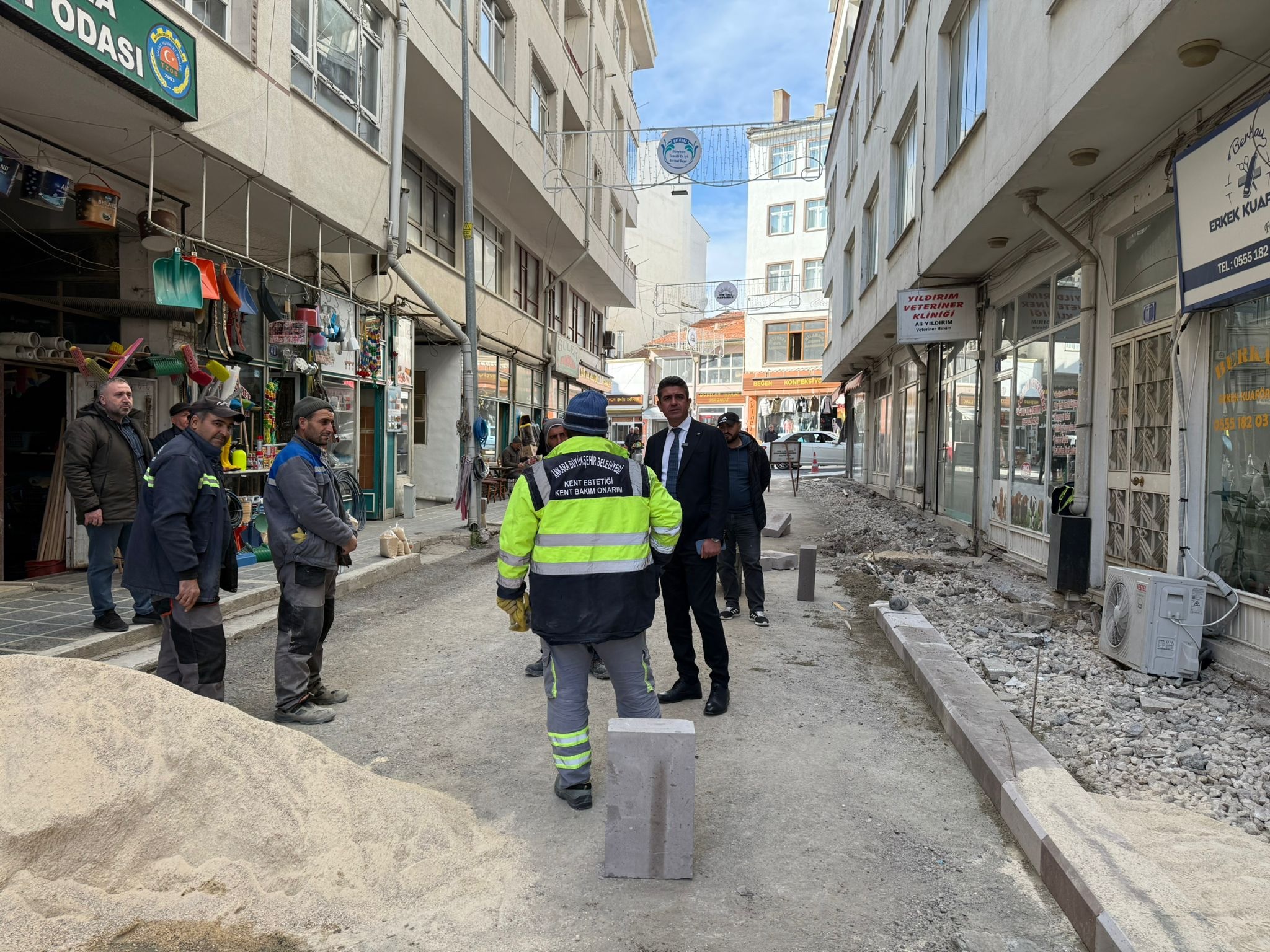 BELEDİYEDEN TEK TİP KALDIRIM ÇALIŞMASI