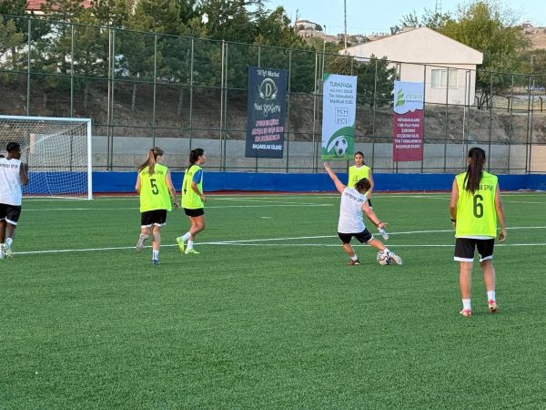 kadın futbol1