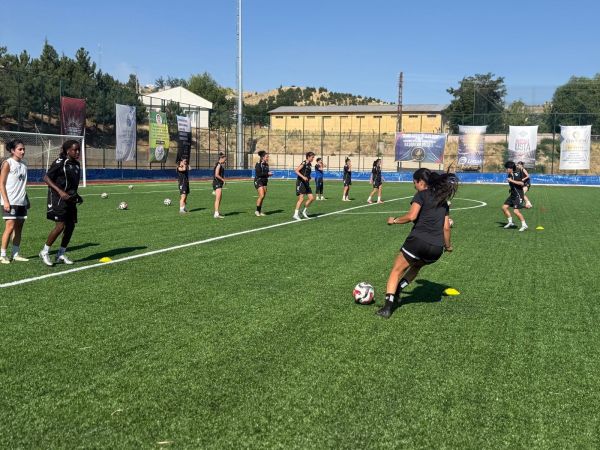 kadın futbol2