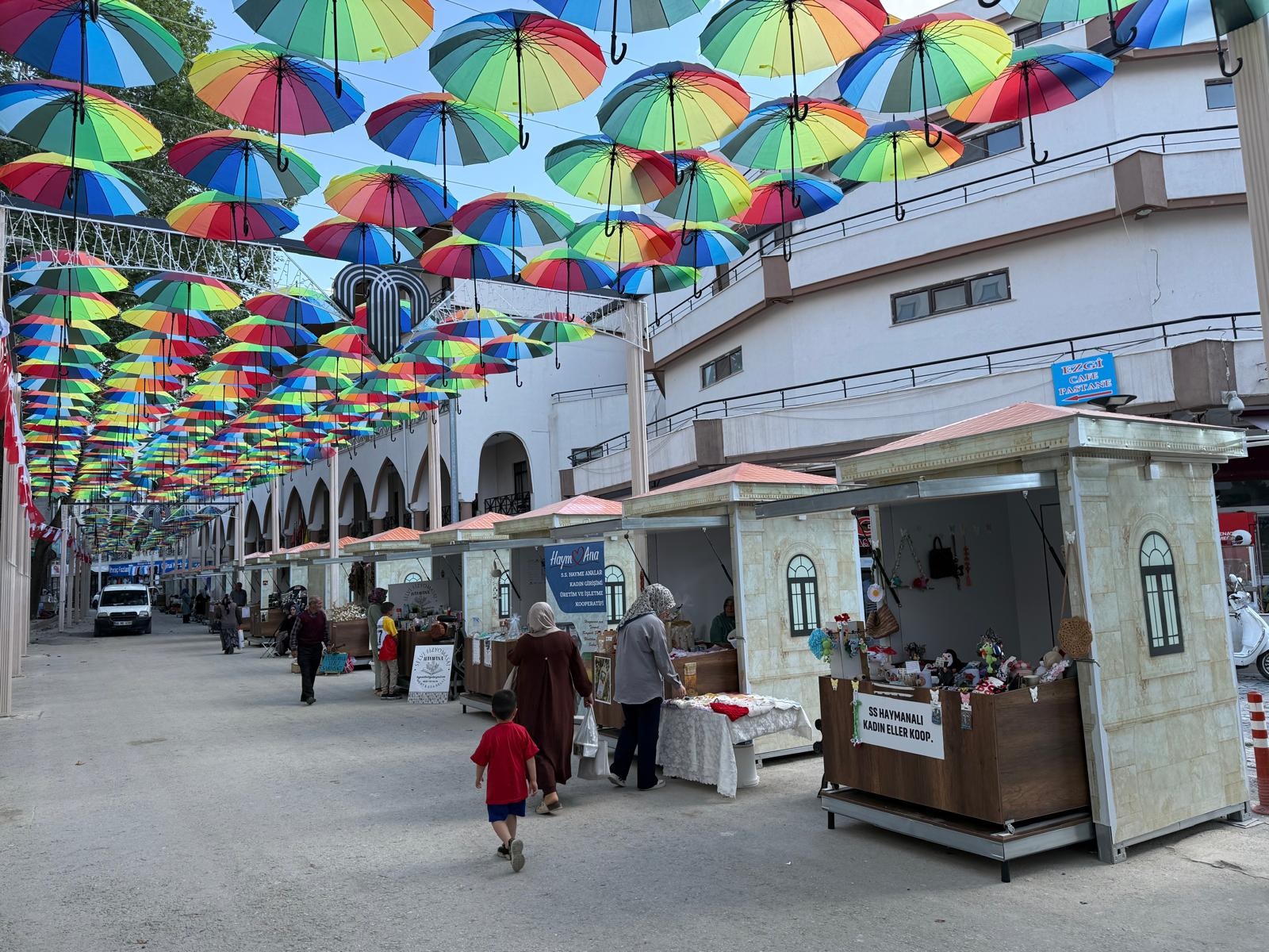 ŞEMSİYELİ ÇARŞI TAM NOT ALDI