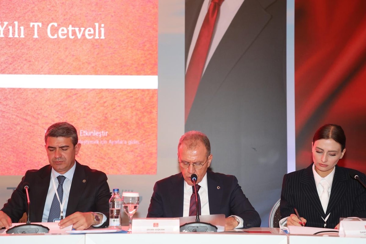 LEVENT KOÇ  BİR KEZ DAHA KÂTİP ÜYE SEÇİLDİ