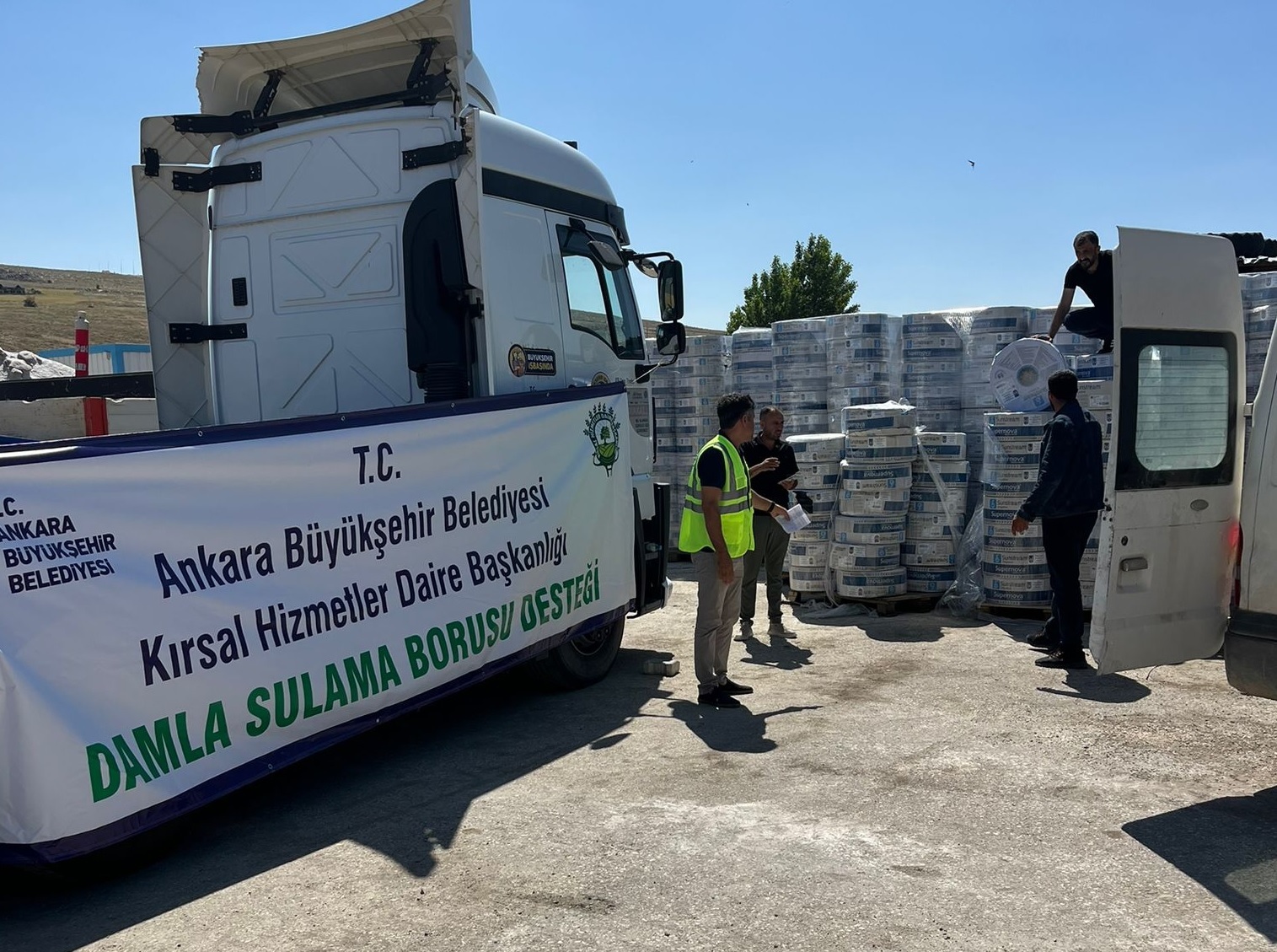 HİBELİ SULAMA BORUSU DAĞITIMI BAŞLADI