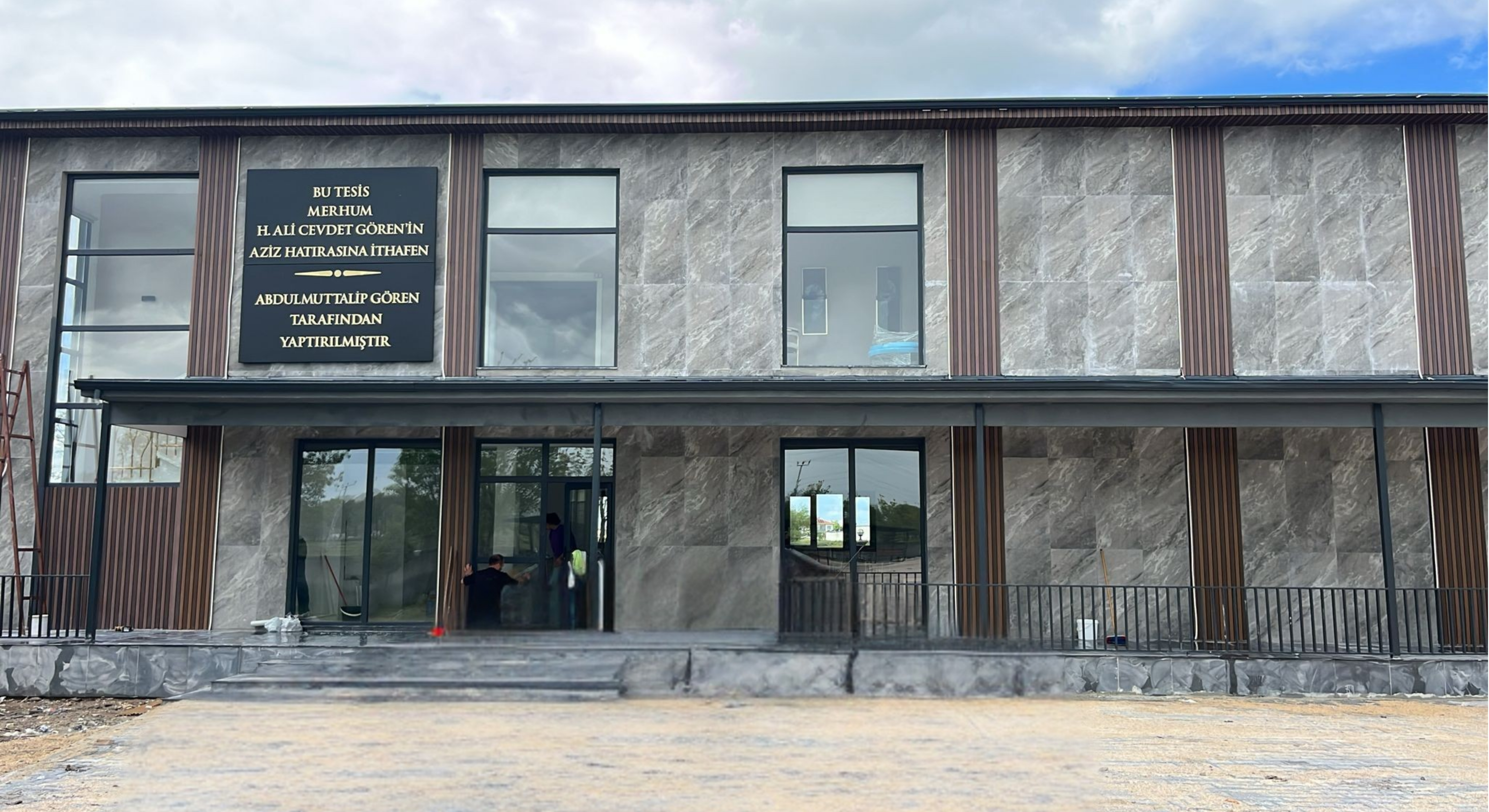 BALÇIKHİSAR’DA BAYRAMLAŞMALI SOSYAL TESİS AÇILIŞI