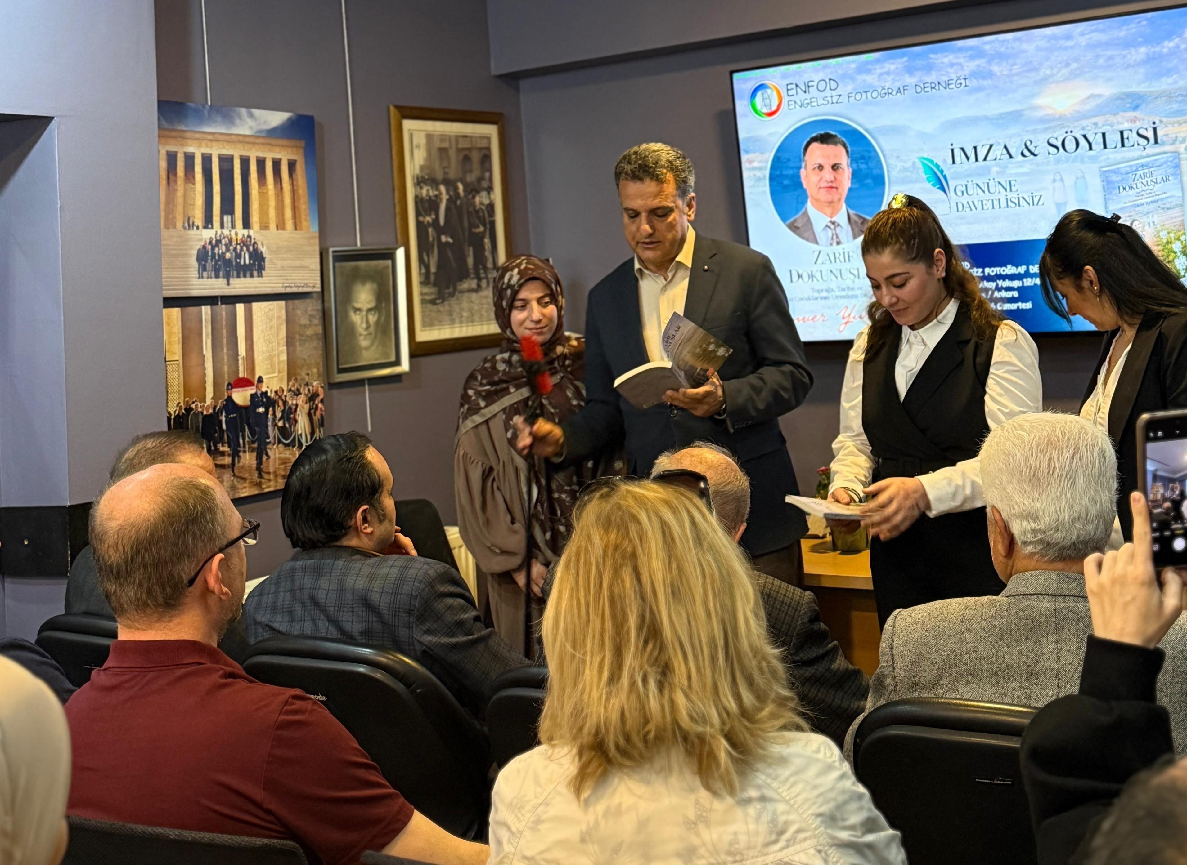 YURTDAŞ’TAN HAYMANA’DA SÖYLEŞİ VE İMZA GÜNÜ
