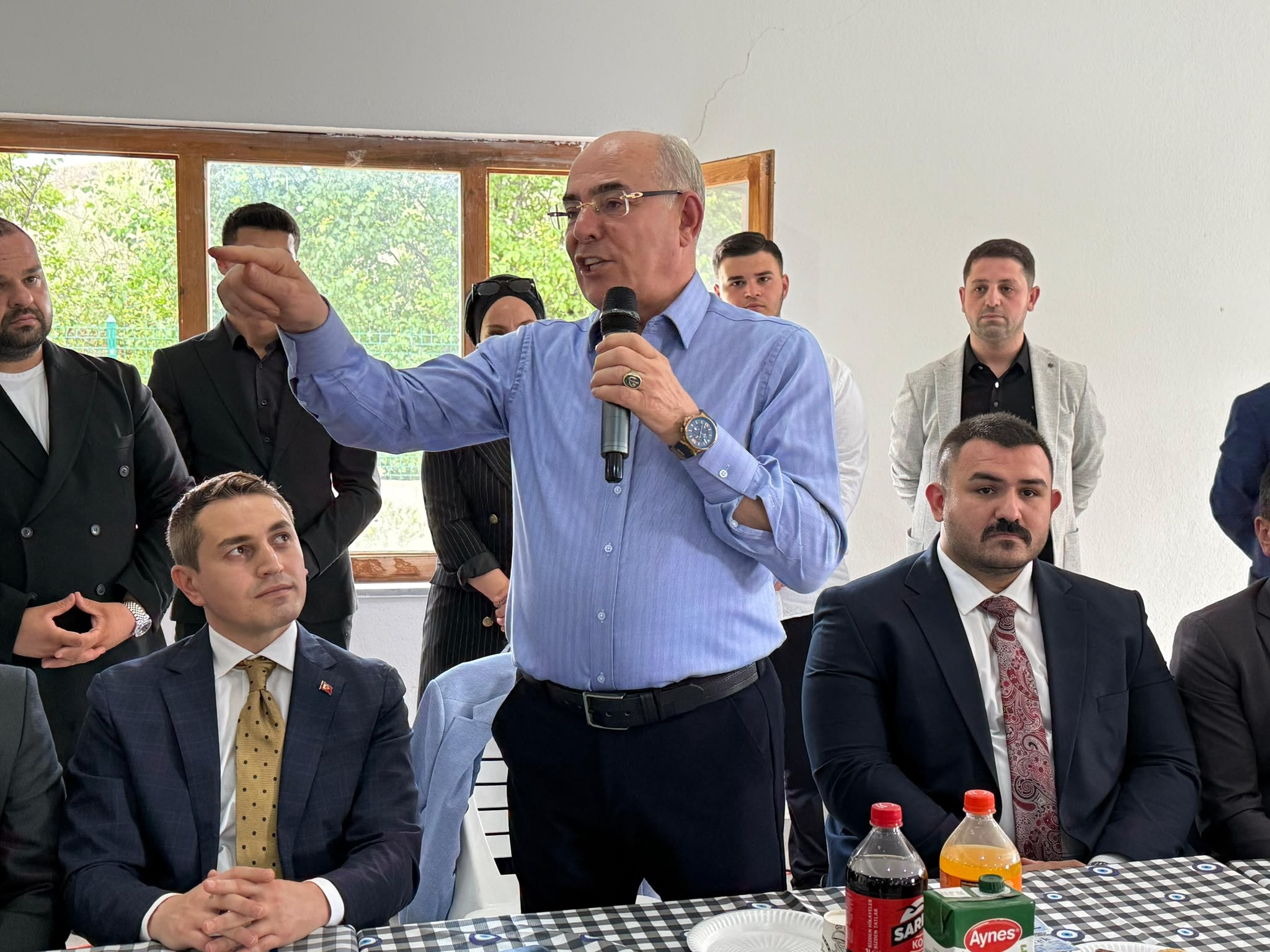 MHP SAHAYA İNDİ! YILMAZ'A YOĞUN İLGİ