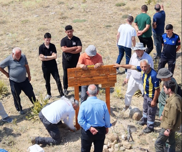 KARAHOCA SİPERLERİNE BİLGİLENDİRME TABELASI