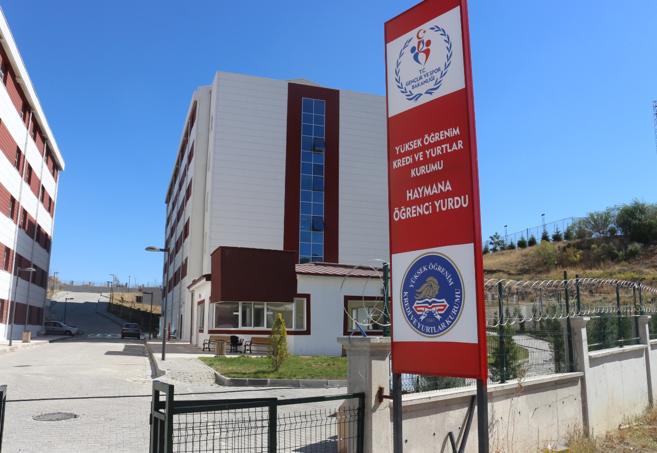YURT SORUNU HALA ÇÖZÜLEMEDİ!