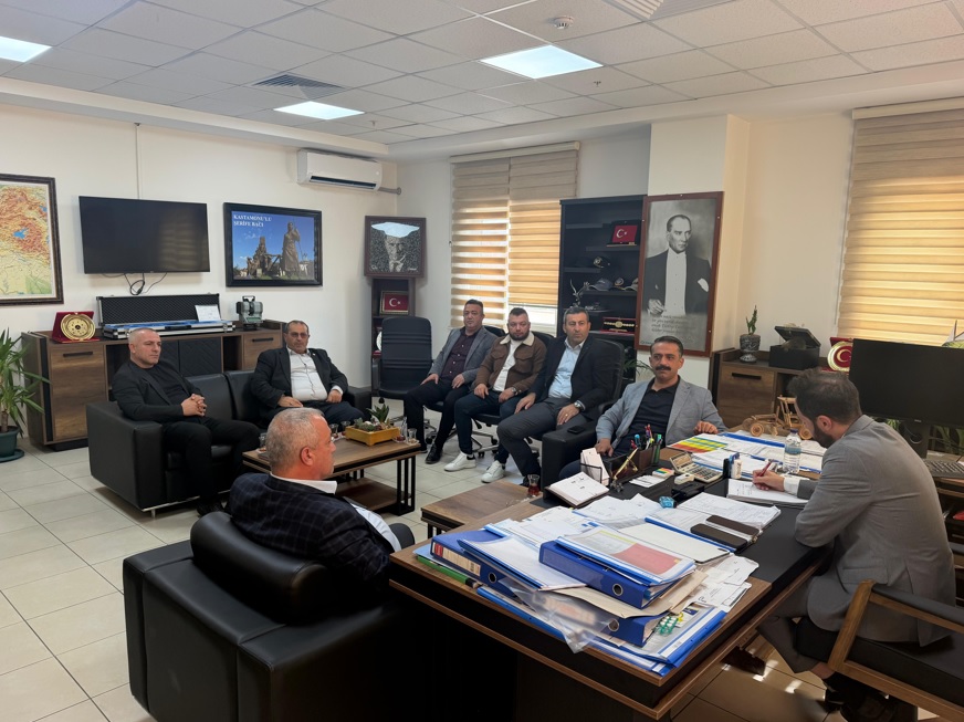 BİR MÜJDE DE KÖY GRUP YOLLARINA