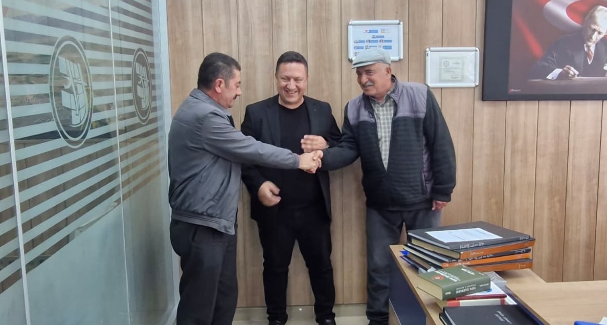30 YILLIK HUSUMETİ KAYMAKAM BİTİRDİ 